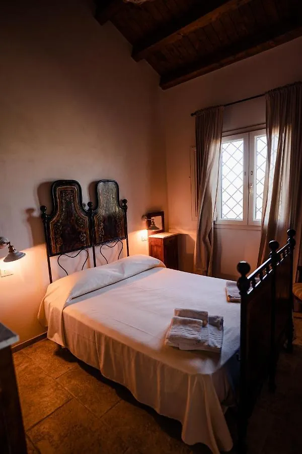 Apartment Baglio Il Gelso E L'Ulivo Appartamento Il Carrubo Reitani