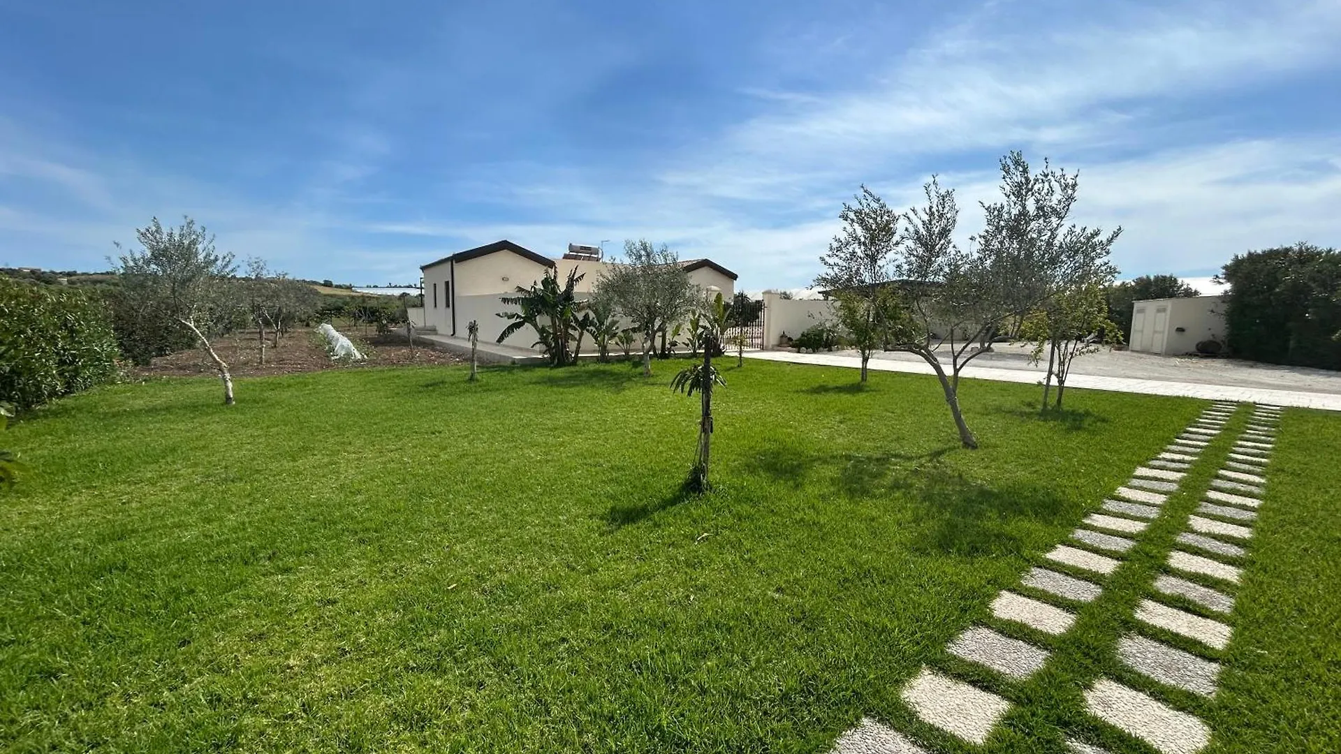 Baglio Il Gelso E L'Ulivo Appartamento Il Carrubo Reitani 0*,  Italy